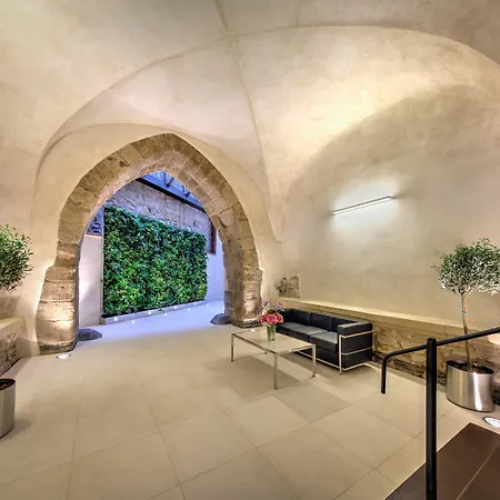 Bishop's House Ξενοδοχείο 4*
