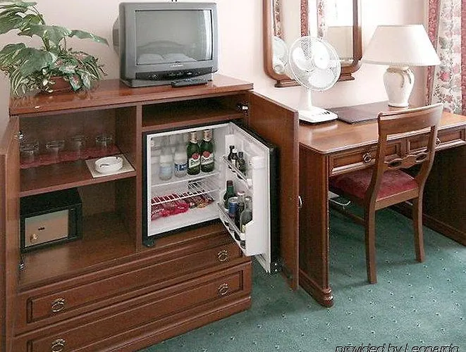 Bishop's House 4* Praha