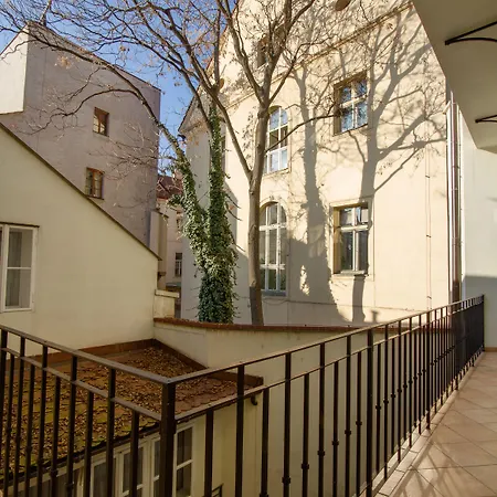 Hotel Bishop's House 4*