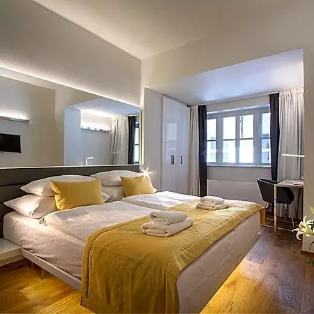Bishop's House Hotel 4*