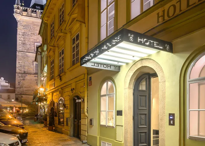 Bishop's House 4*