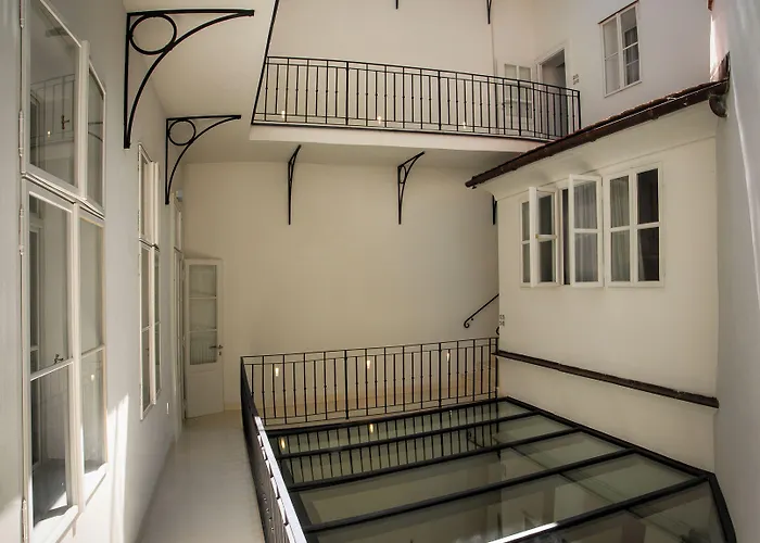 Bishop's House 4* Praga