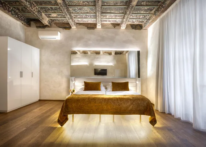 Bishop's House Hotel 4*