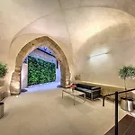 Bishop's House Hotel 4*